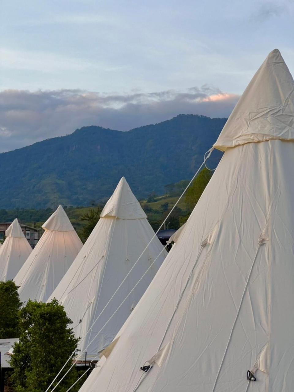 ホテル Casa Camp カオコー エクステリア 写真